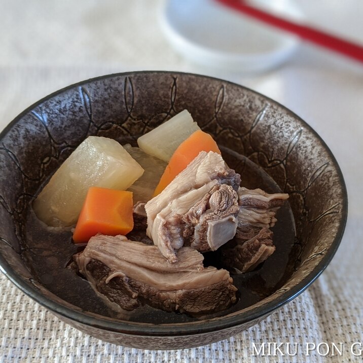 鹿スジ肉のおでん風煮込み めんつゆ1本 レシピ 作り方 By ミクぽん 楽天レシピ 鹿スジ肉のおでん風煮込み めんつゆ1本 レシピ 作り方 By ミクぽん 楽天レシピ
